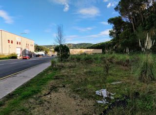 Industrial plot in Avinguda sot de les vernedes, 25. Parcela industrial 30´ barcelona acceso c32
