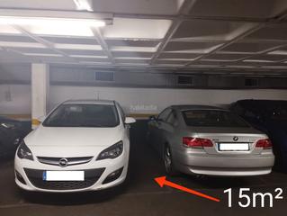 Alquiler Parking coche en Avinguda de roma 17. Plaza de garaje con videovigilancia