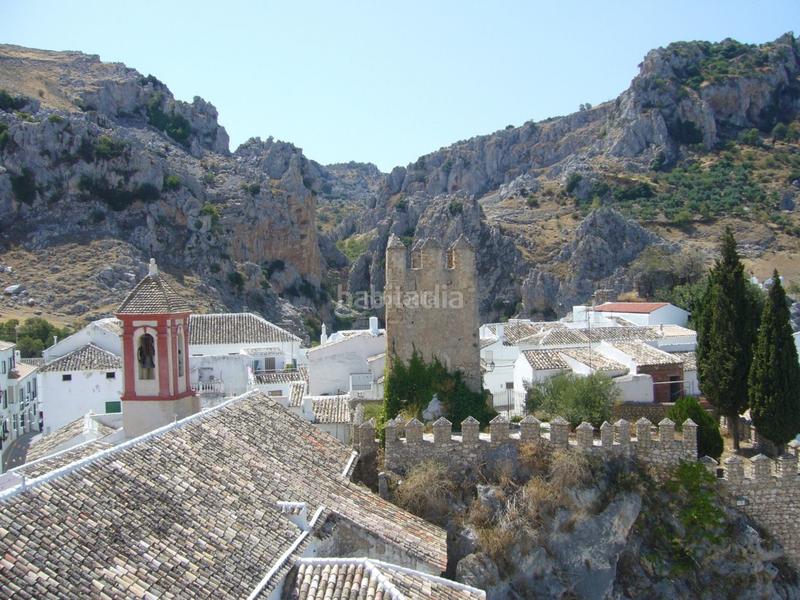 Foto 0d9ac6c8-b857-4571-af66-7de91d309bdb. Casa adossada a calle llana fernandez jimenez 30 a Zuheros