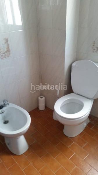 Foto 73328b46-b979-487a-9f8b-cf0bec6a1ce1. Casa adossada a calle llana fernandez jimenez 30 a Zuheros