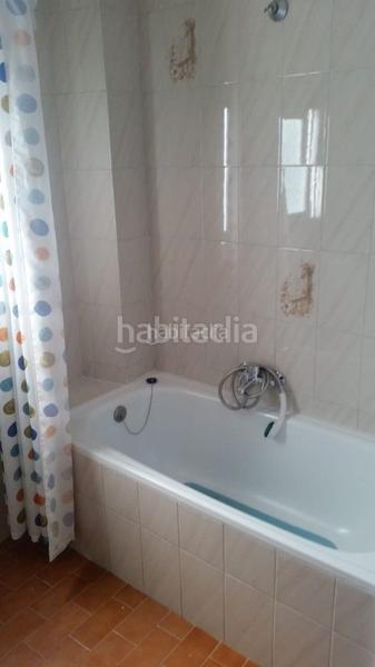 Foto d5dcaa2f-90e1-425d-a41d-198bbc8462ad. Casa adossada a calle llana fernandez jimenez 30 a Zuheros