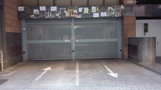 Lloguer Aparcament cotxe a Carrer de joan riera 22. Cómodo: amplio, rampas y pasillos rectos