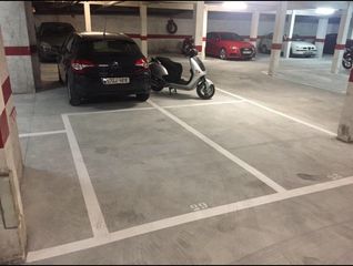 Parking coche en Rector juanico, 68. Fácil para aparcar sin columnas