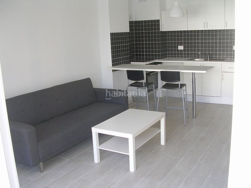 Foto 28a55501-d707-40c4-8176-5d1466fc9979. Alquiler piso en calle las arenitas 1 apartamento en caletillas con terraza y vistas mar en Candelaria