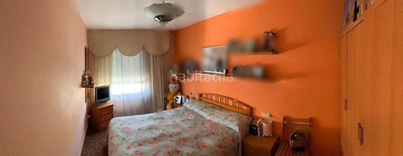 Foto aacce3e2-b536-423f-aabe-e8afc4976d52. Piso en calle santo domingo 25 piso amplio y soleado en Almudévar