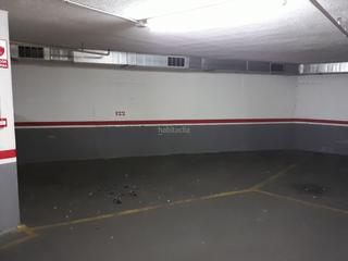 Posto auto in Passeig maragall 264. Plaza de parking grande
