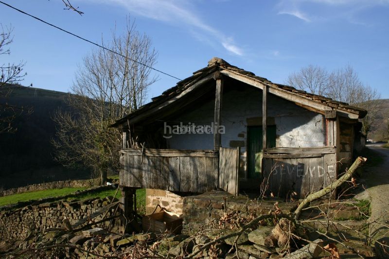 Foto 78d658d6-2fcd-485e-9b8f-d6489fdfb853. Casa a ca-630 16 a Vega de Pas