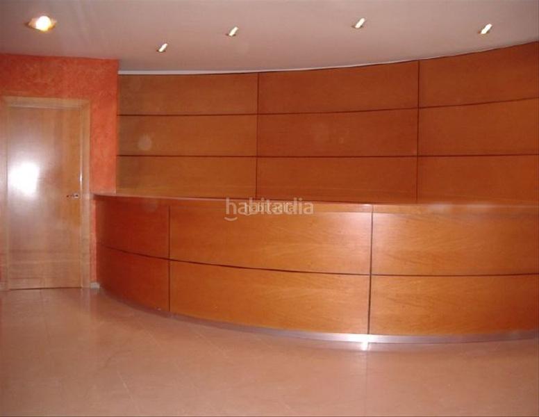 Foto c660e834-f23e-43b7-b66d-50c27d9c4cf7. Lloguer oficina a passeig fluvial 6 a Parets del Vallès