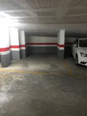 Parking voiture à Avenida juan gil - albert, 77. Garaje amplio, excelente acceso, buen precio