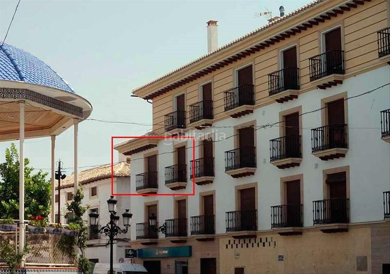 Foto a1cc1043-c007-45ad-a329-b2b668701bf3. Piso en plaza mayor 12 buena inversión en Huéscar