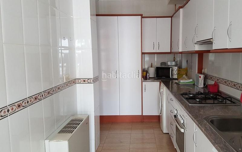 Foto f5db0c54-9b43-49f0-b4f1-7bb014974b7b. Piso en plaza mayor 12 buena inversión en Huéscar