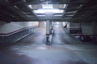 Miete Autoparkplatz in Carrer de floridablanca 66. Sant antoni / carrer de floridablanca