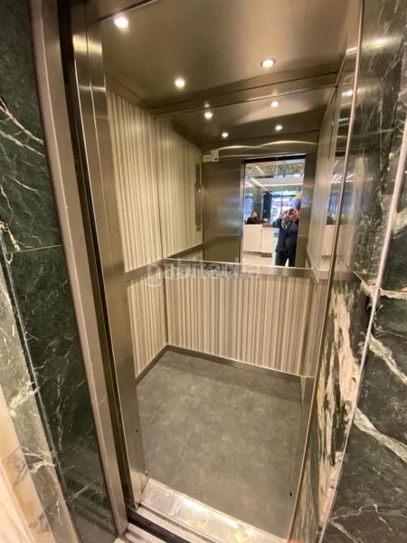 Foto c1d0e327-3f7c-4420-ab46-03ed3b59ca27. Oficina en travessera de gràcia 15 impecable, posibilidad de amueblado en Barcelona