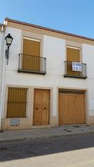 Casa adossada a Calle arjona 68. Marmolejo / arjona