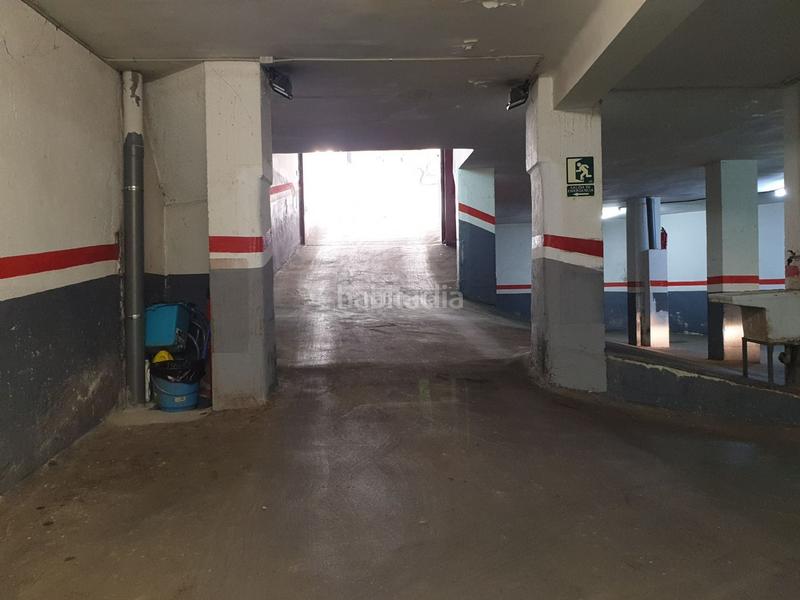 Foto 784da6d3-eaad-4750-9b26-ab932d7b6a2d. Parking coche en carrer de la independència 323 parking de fácil acceso primera planta para coche en Barcelona