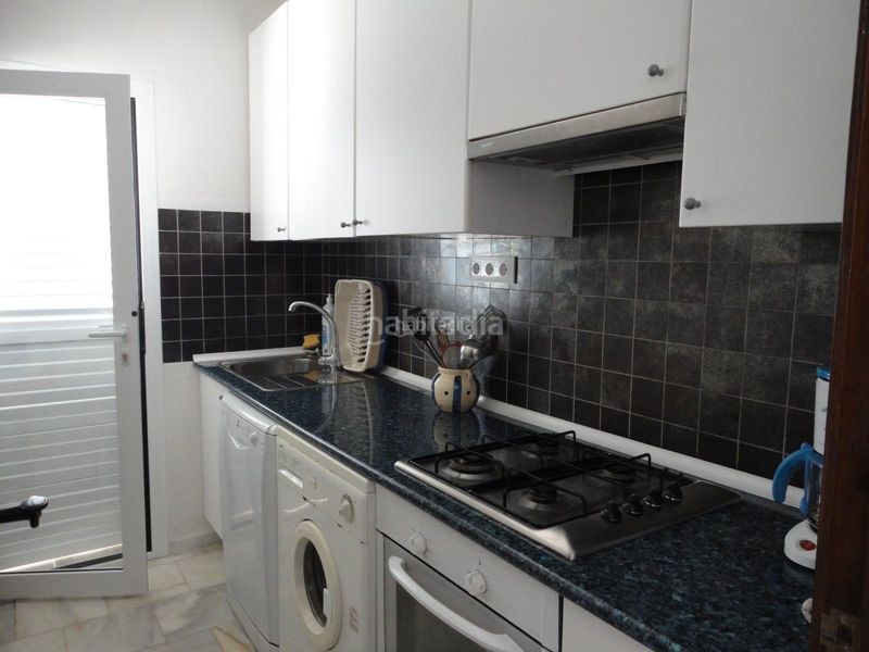 Foto 1e75649b-cdb4-4b09-911f-ee0364458729. Rent towny house in calle los pinos 18 in Puerto Rey Vera
