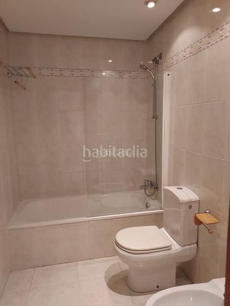 Foto 1c9ba543-c89e-4792-bc2b-b57ac66b3a7e. Alquiler piso en calle mariano de los cobos 6 precioso piso en edificio windsor en Valladolid