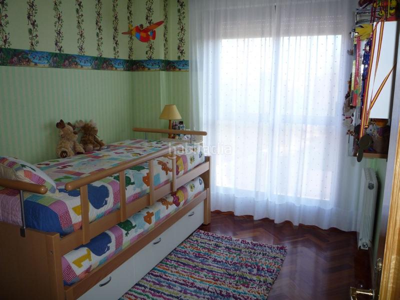 Foto e1fcdaeb-7251-4310-9388-b9265c1b156f. Alquiler piso en calle mariano de los cobos 6 precioso piso en edificio windsor en Valladolid