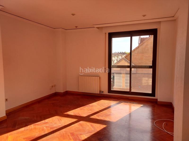 Foto e269fd5e-c484-428d-a418-25d57459f4d1. Alquiler piso en calle mariano de los cobos 6 precioso piso en edificio windsor en Valladolid