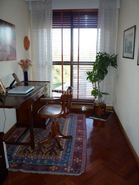 Foto f3d3dc31-2d9b-4871-bf5c-9bd21e765800. Alquiler piso en calle mariano de los cobos 6 precioso piso en edificio windsor en Valladolid
