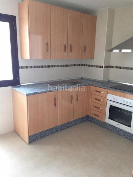 Foto 586135b4-4cc0-4321-8c46-a31956aca937. Flat in calle doctor miguel servet 18 in Fernán - Núñez
