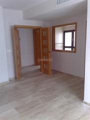 Appartement à Calle doctor miguel servet 18. Fernán-núñez