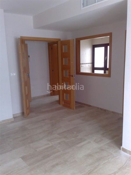 Foto e428441c-4c32-4f8a-8e1d-19e131fb5dd9. Flat in calle doctor miguel servet 18 in Fernán - Núñez
