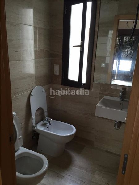 Foto f4387719-692c-42a0-a512-99a8cedc8cfd. Flat in calle doctor miguel servet 18 in Fernán - Núñez