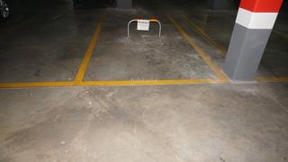 Location Parking voiture à Carrer del pare barranco 42. Zona colegios y colindante con centro diálisis