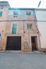 Reihenhaus in Carrer de les roques, 15. Casa amueblada en las garrigas.