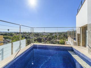 Penthouse in Carrer de l'estepa 7. Ático en calle de l´estepa, 9, 2ª planta
