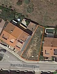 Terreny residencial a Carrer miquel massot i tetas 27. Solar nucli urba. c/miquel massot