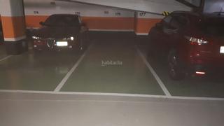 Lloguer Aparcament cotxe a Ronda del general mitre 146. Se alquila plaza doble y con trastero