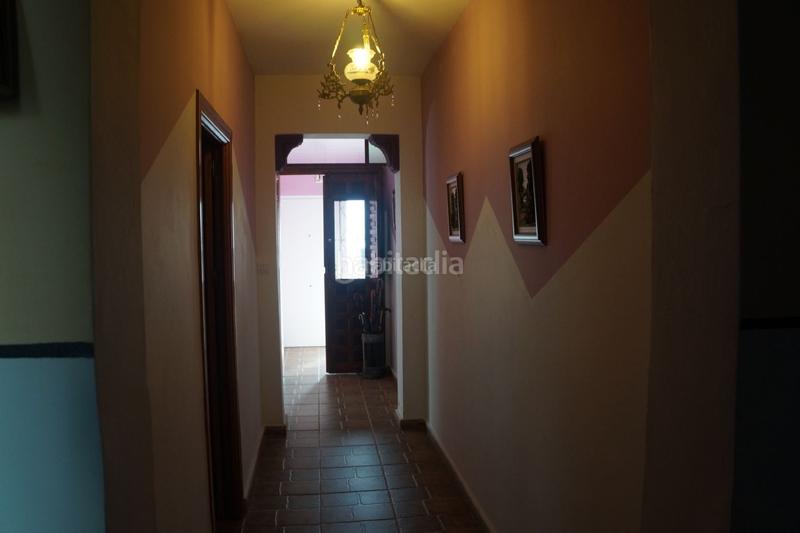 Foto 0fb1e9b8-3869-4dfa-9bc0-749c0236b7bf. Casa en calle antonio machado 21 casa de 2 plantas en Esparragalejo