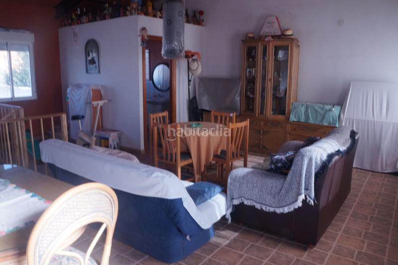 Foto 25e6ddfa-f537-4335-bed2-47ce7006c8dc. Casa en calle antonio machado 21 casa de 2 plantas en Esparragalejo