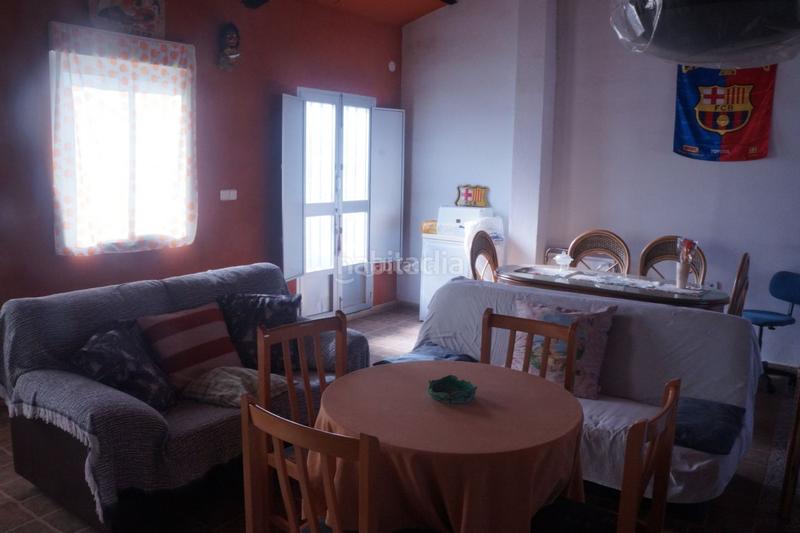 Foto 4bd2dbf8-a7b6-4612-b34d-dcd285441fd1. Casa en calle antonio machado 21 casa de 2 plantas en Esparragalejo