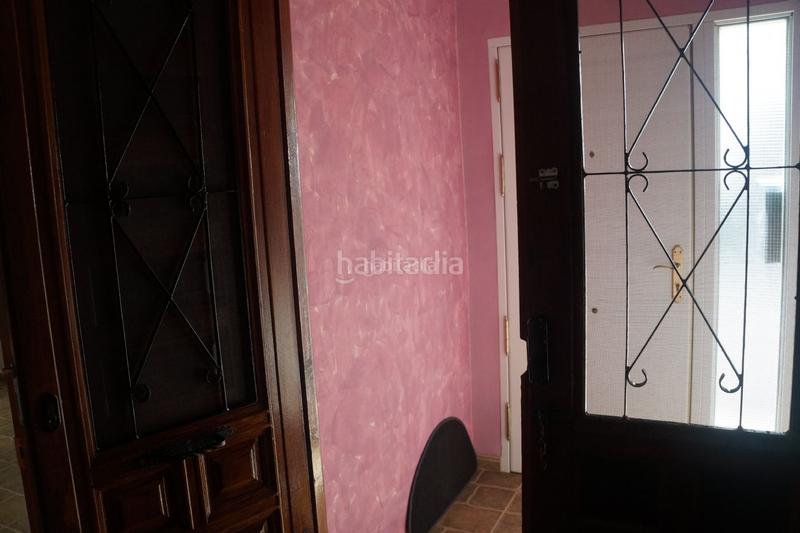 Foto a51753ec-3e95-438c-8d43-b99e0d5bd845. Casa en calle antonio machado 21 casa de 2 plantas en Esparragalejo