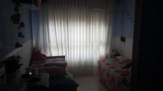 Appartement à Calle quintana 78. Piso de 70 m2 mas buhardillas de 75 m2