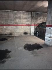 Aparcament cotxe a Carrer del roure 10. Torre roja - campreciós -  grup sant jordi / carre