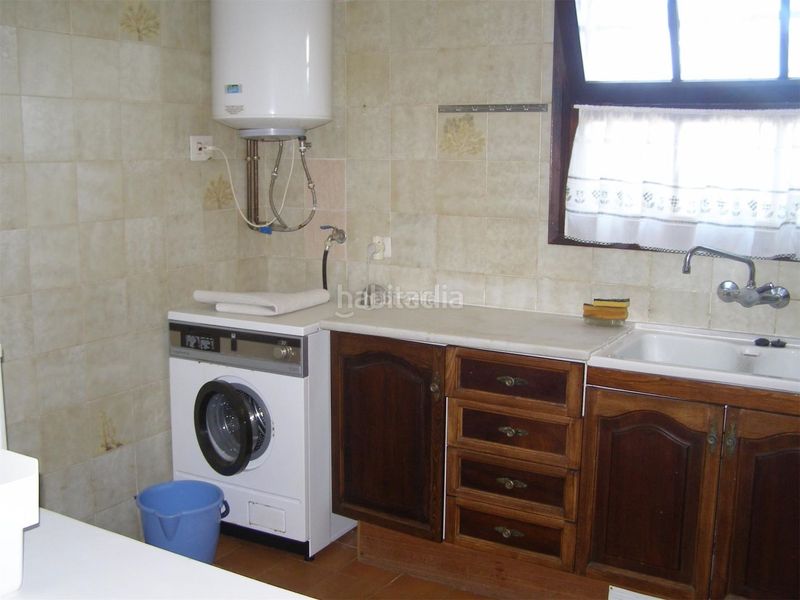 Foto 0f49a745-c4c4-4fb0-9e66-860c2645fb05. Casa a carrer de parís 23 a Cabanyes-Mas Ambrós-Mas Pallí Calonge
