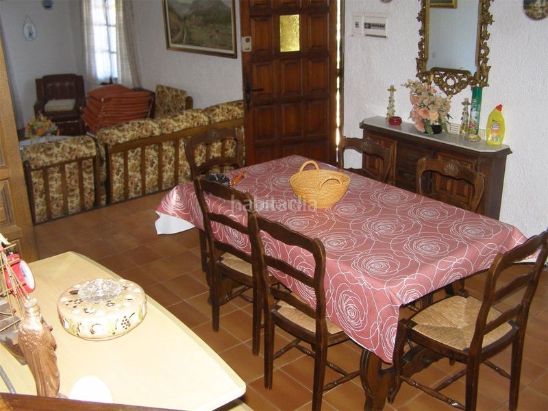 Foto fb118ba7-13e2-4979-bb3c-9081de714e9c. Casa a carrer de parís 23 a Cabanyes-Mas Ambrós-Mas Pallí Calonge