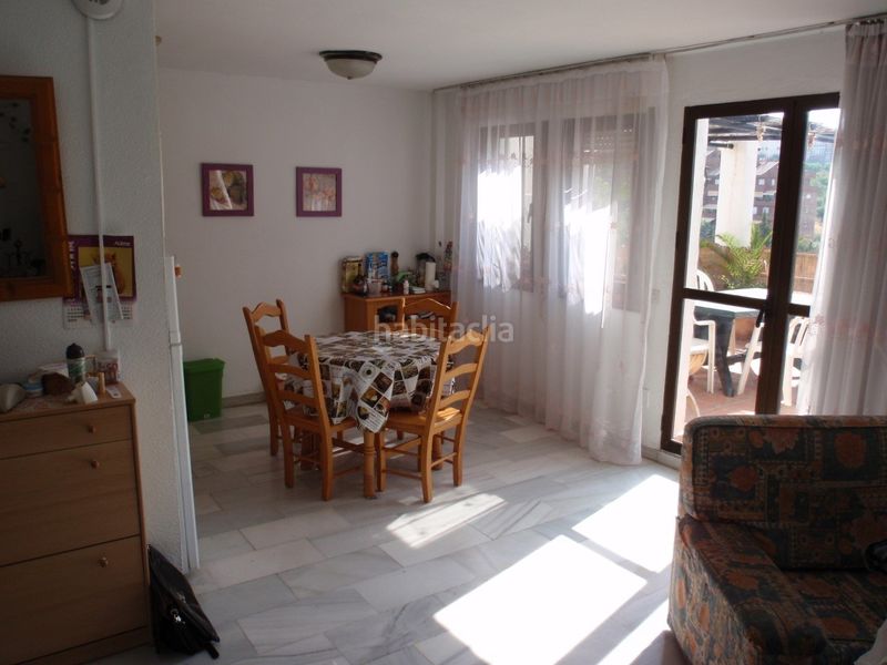 Piso en Calle palmito residencial pueblo evita., 21. Very sunny apartment with terrace next to beah. (Benalmádena, Málaga)