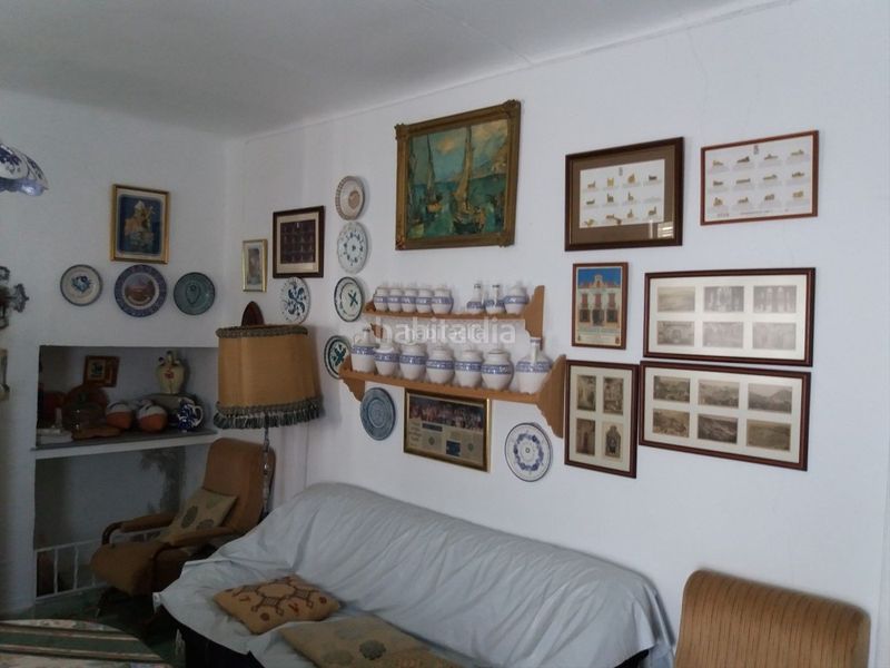 Foto aa1e2b27-926f-4702-b2b6-32b06d25ec91. Terreny residencial a avenida aceituneros 7 a Martos
