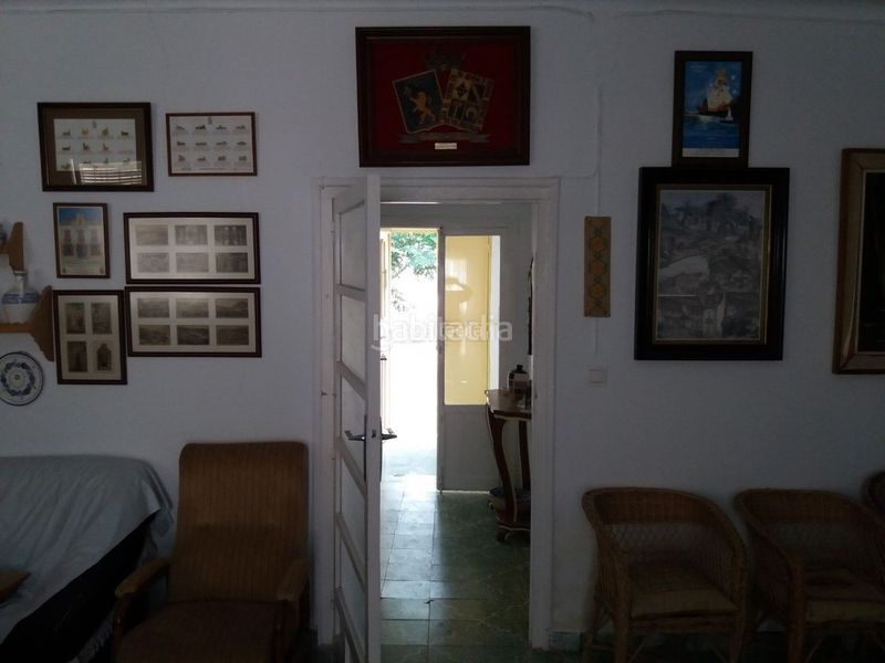Foto ec01f3cc-dee3-439c-8698-b70654c41317. Terreny residencial a avenida aceituneros 7 a Martos
