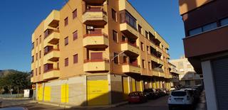 Affitto Locale commerciale in Avenida de la libertad 24. Local comercial