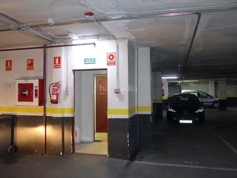 Foto 388c82d2-e737-4364-979a-d470366295fc. Miete autoparkplatz in carrer de sant pere d'abanto 12 in Barcelona