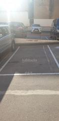 Miete Autoparkplatz in Carrer de la gleva 41. Parking coche grande de fácil acceso
