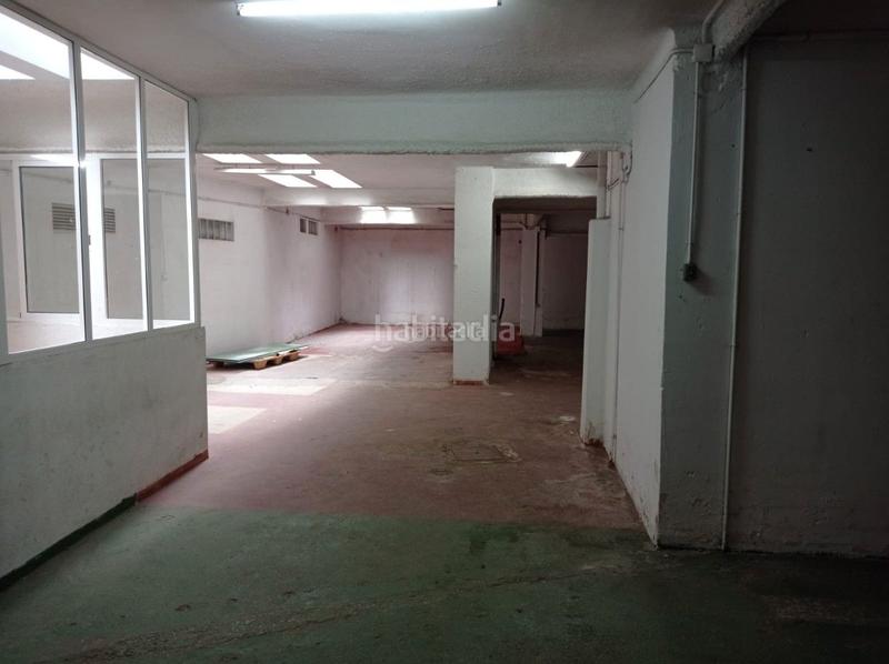 Foto 363a31fc-fdd4-41d6-b2e2-8c070090c7d2. Capannone industriale in avinguda de ros i güell 12 in Badalona