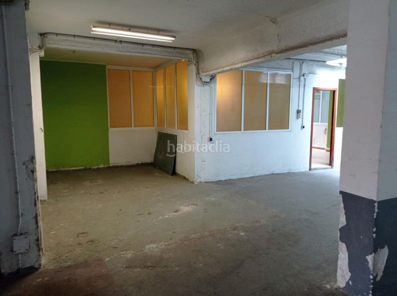 Foto d905b33d-405e-4501-ab03-8e980026e6d9. Capannone industriale in avinguda de ros i güell 12 in Badalona