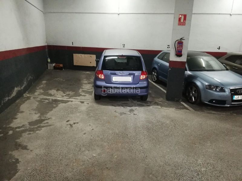 Foto 01448da6-ee2c-492a-8de4-5725eedbd60c. Aparcament cotxe a calle de magallanes 2 a Valdeacederas Madrid